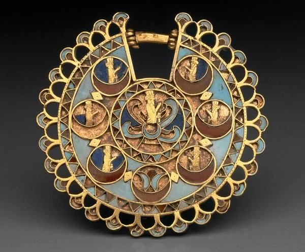 6 نمونه از جواهرات دوران هخامنشیان
