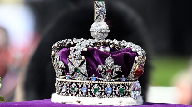 جواهرات خانواده سلطنتی بریتانیا